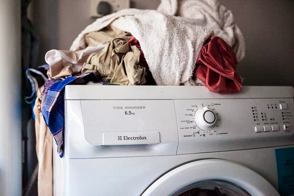 Hướng dẫn lắp đặt máy giặt Electrolux dễ dàng