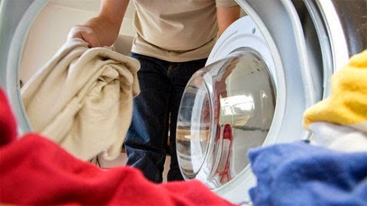 Dịch vụ sửa máy giặt Electrolux bị kẹt cửa